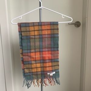 Johnstons of Elgin Scottish 100% Lambwool Scarf